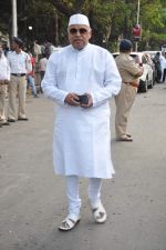 at Bal Thackeray funeral in Mumbai on 18th Nov 2012 (419).JPG